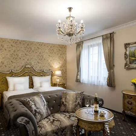 Château šanov Hotel 4*