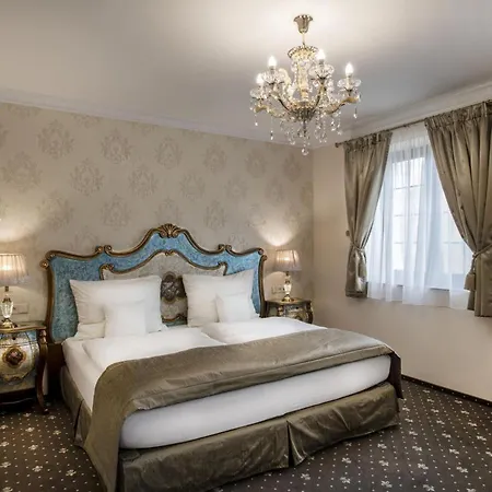 Château šanov 4*