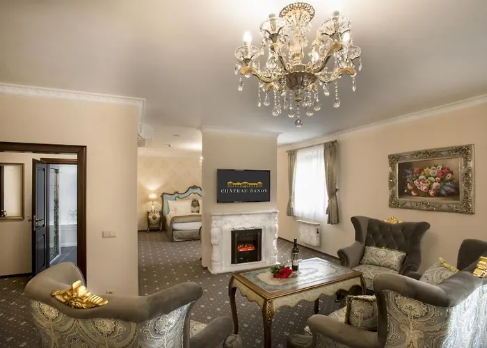 מלון Chateau Sanov 5*