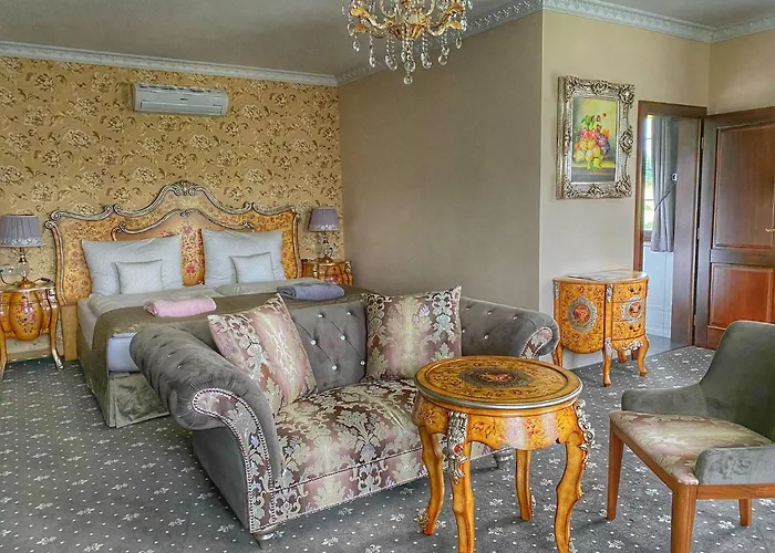 Chateau Sanov 5*