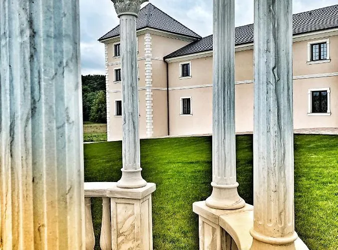 Chateau Sanov 5*